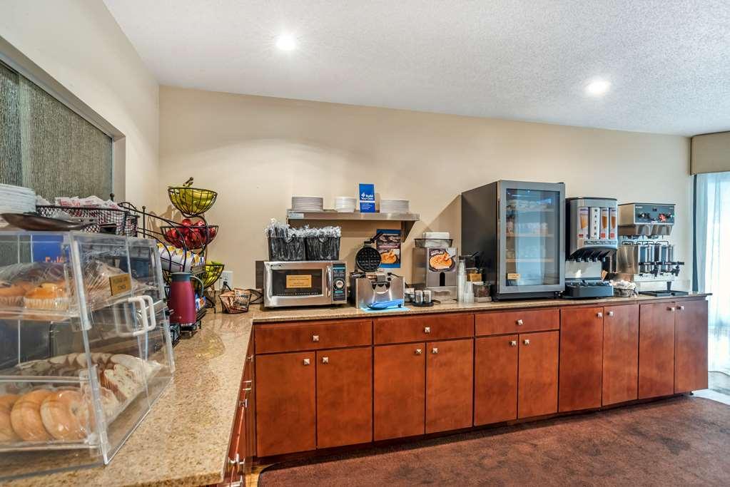 Best Western Oak Manor Biloxi Restaurante foto